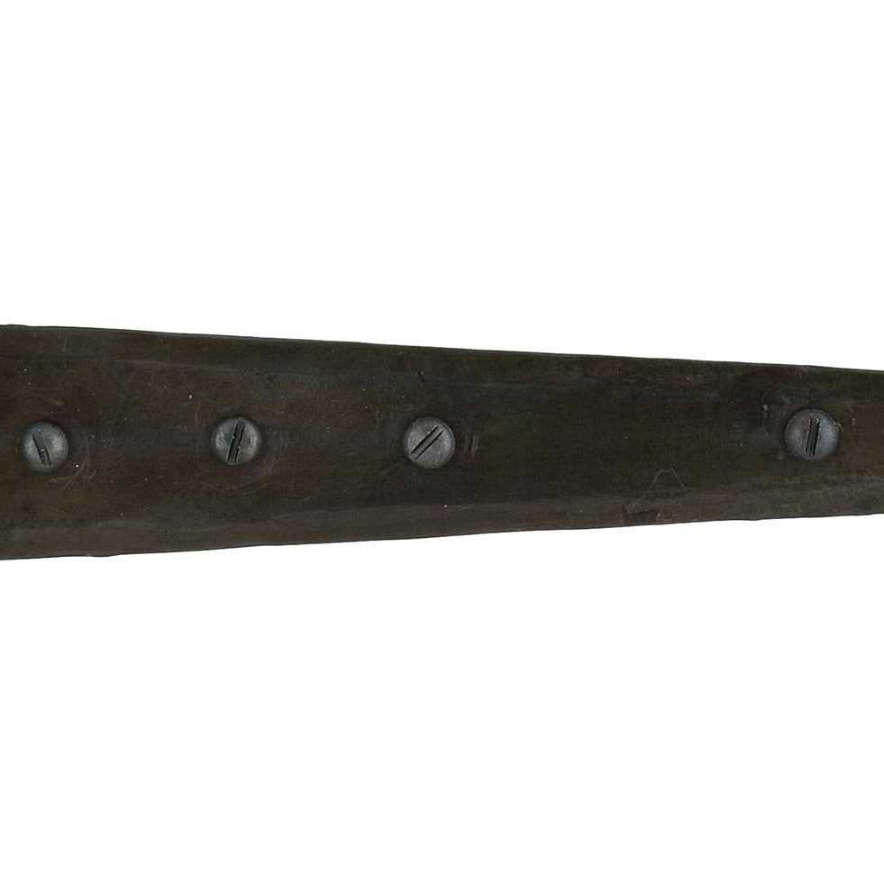 From The Anvil's Beeswax Penny End T Hinge (pair)