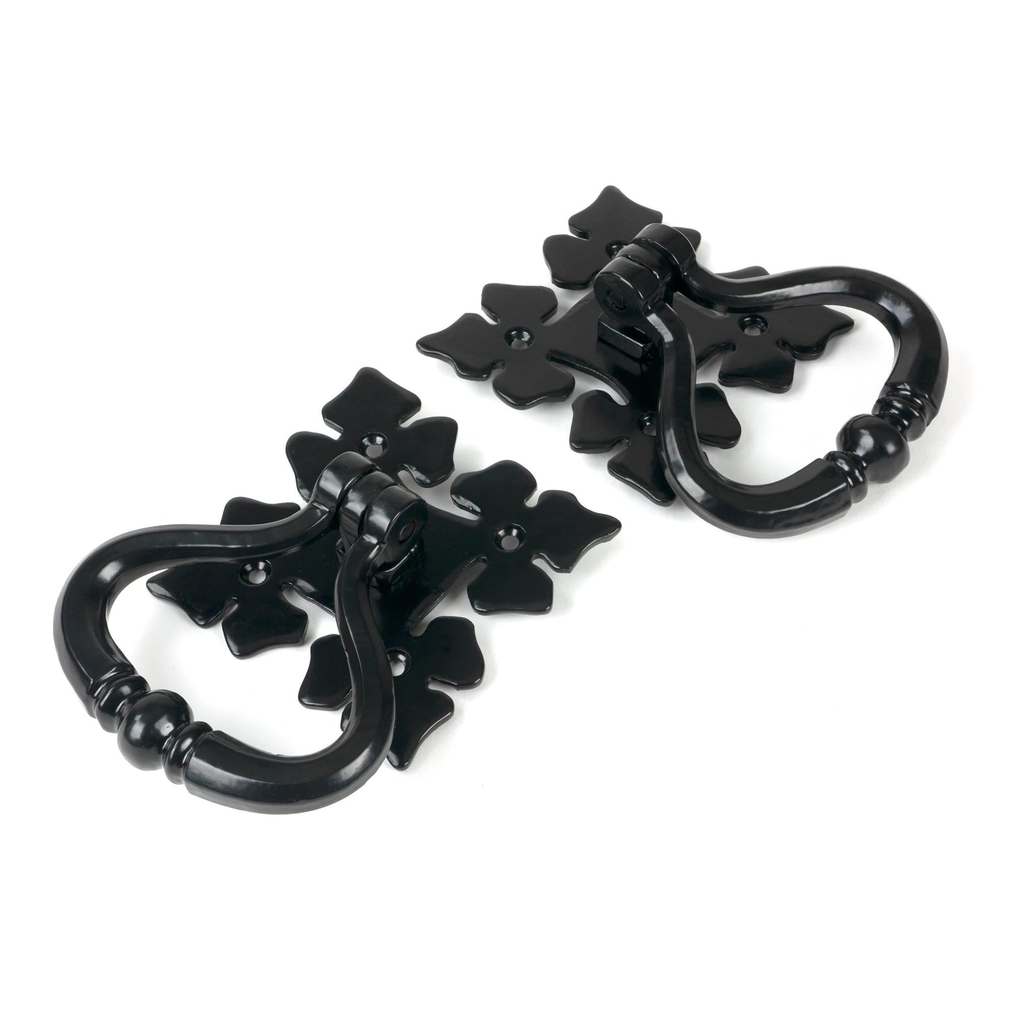 From The Anvil's Black Shakespeare Ring Turn Set