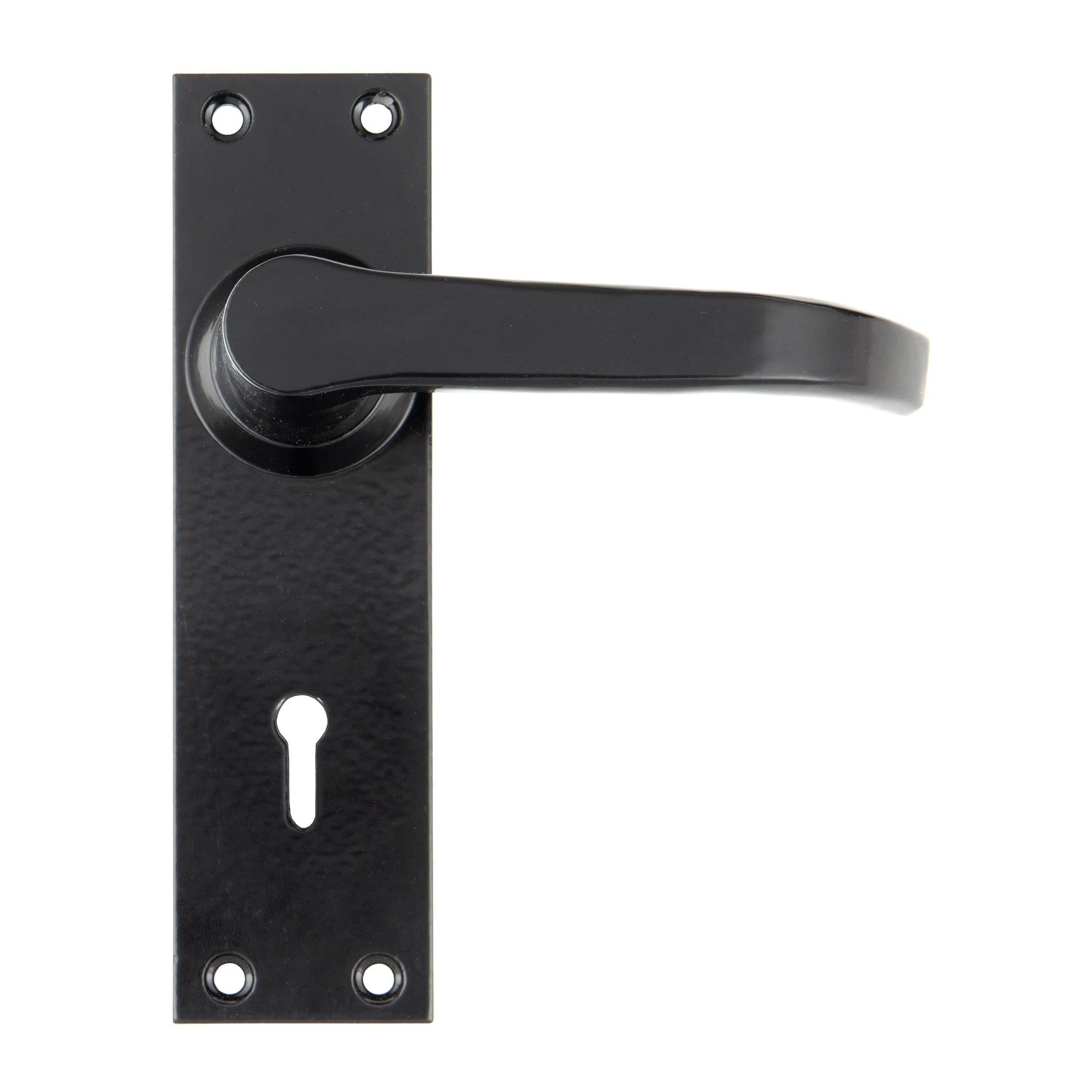 From The Anvil's Black Deluxe Lever Lock Set