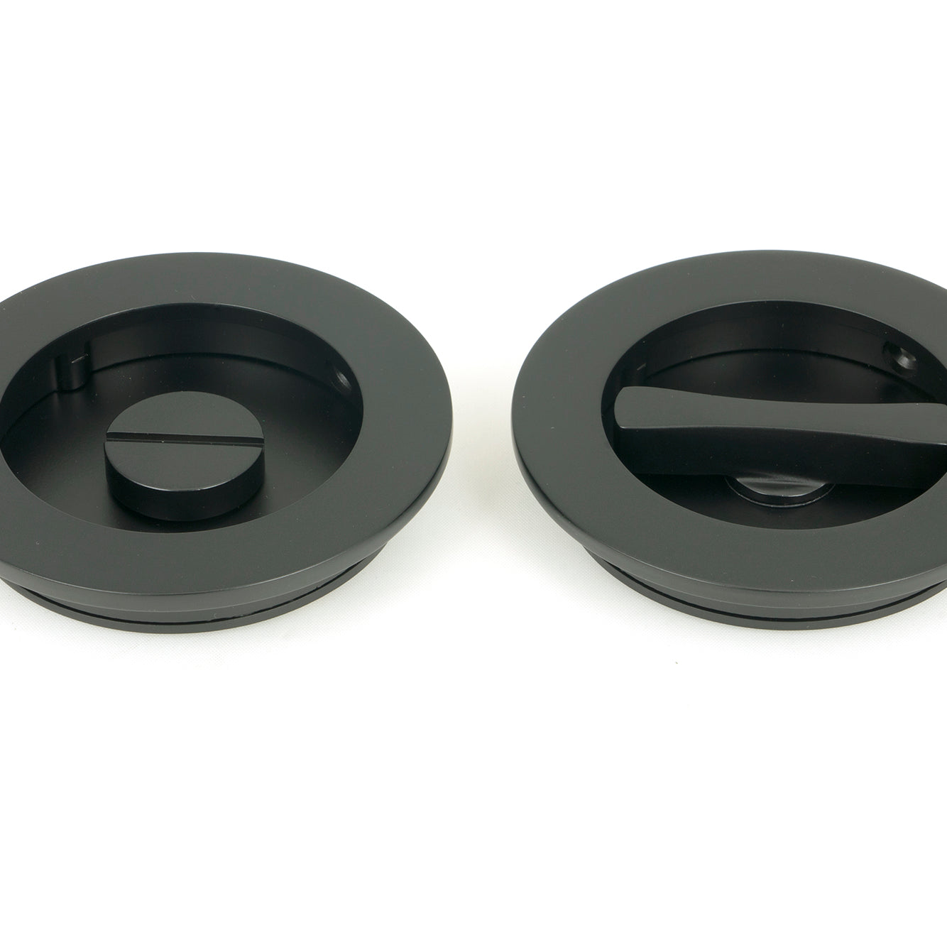From The Anvil's Matt Black Plain Round Pull - Privacy Set