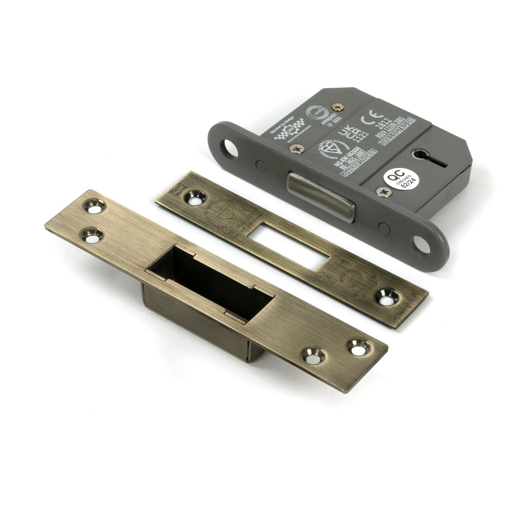 From The Anvil's Aged Brass BS 5 Lever Deadlock KD