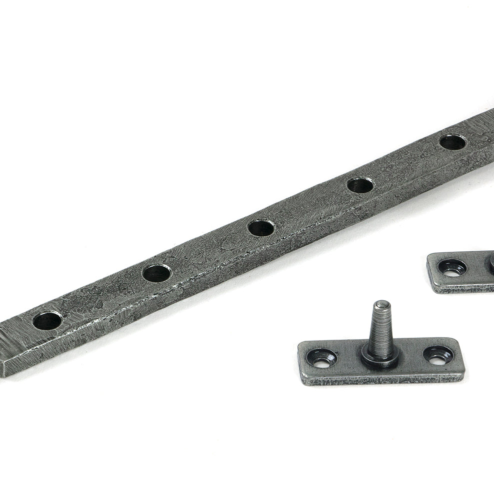 From The Anvil's Pewter Patina Reeded Stay