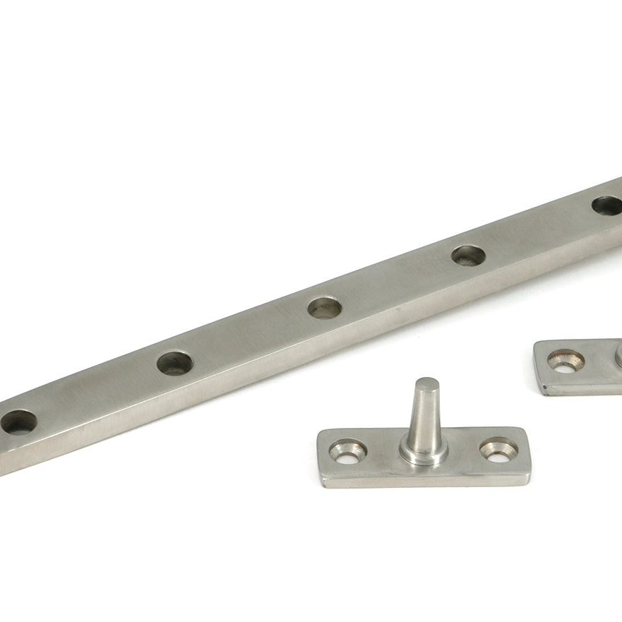 From The Anvil's Satin Marine SS (316) Reeded Stay