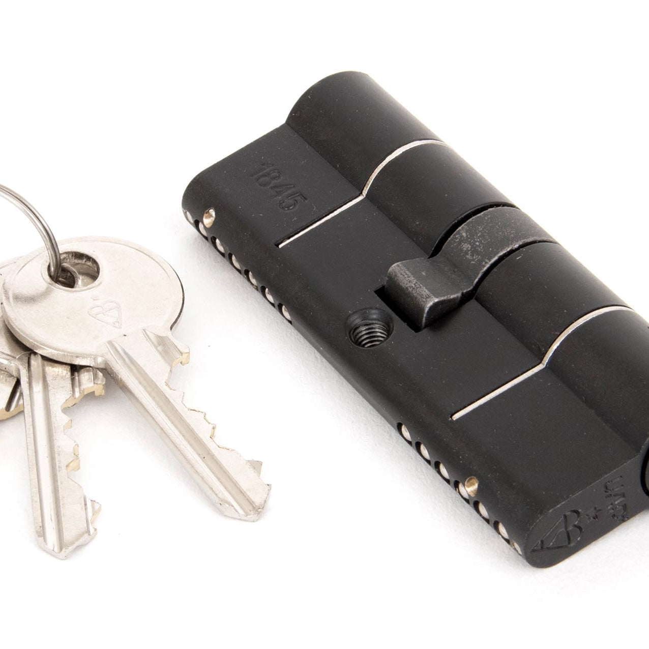 From The Anvil's Black 6 Pin Euro Cylinder