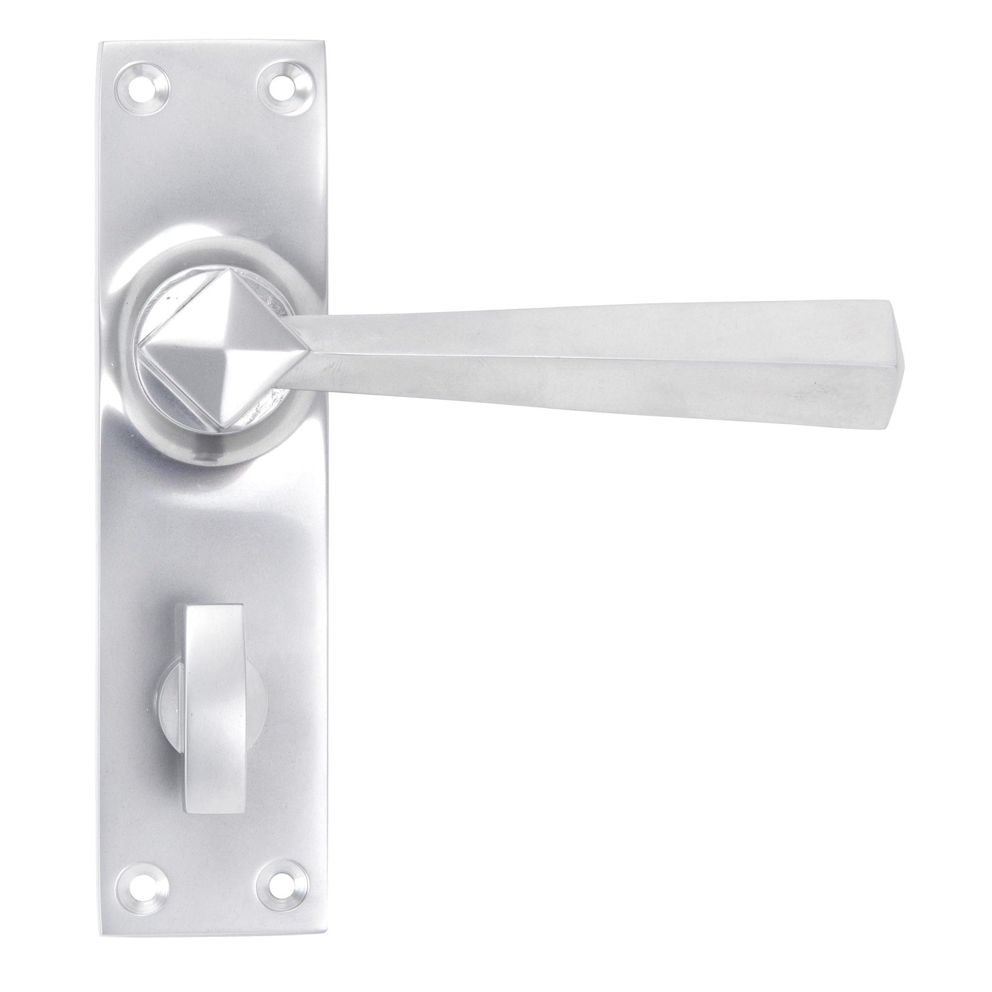 From The Anvil's Satin Chrome Straight Lever Bathroom Set