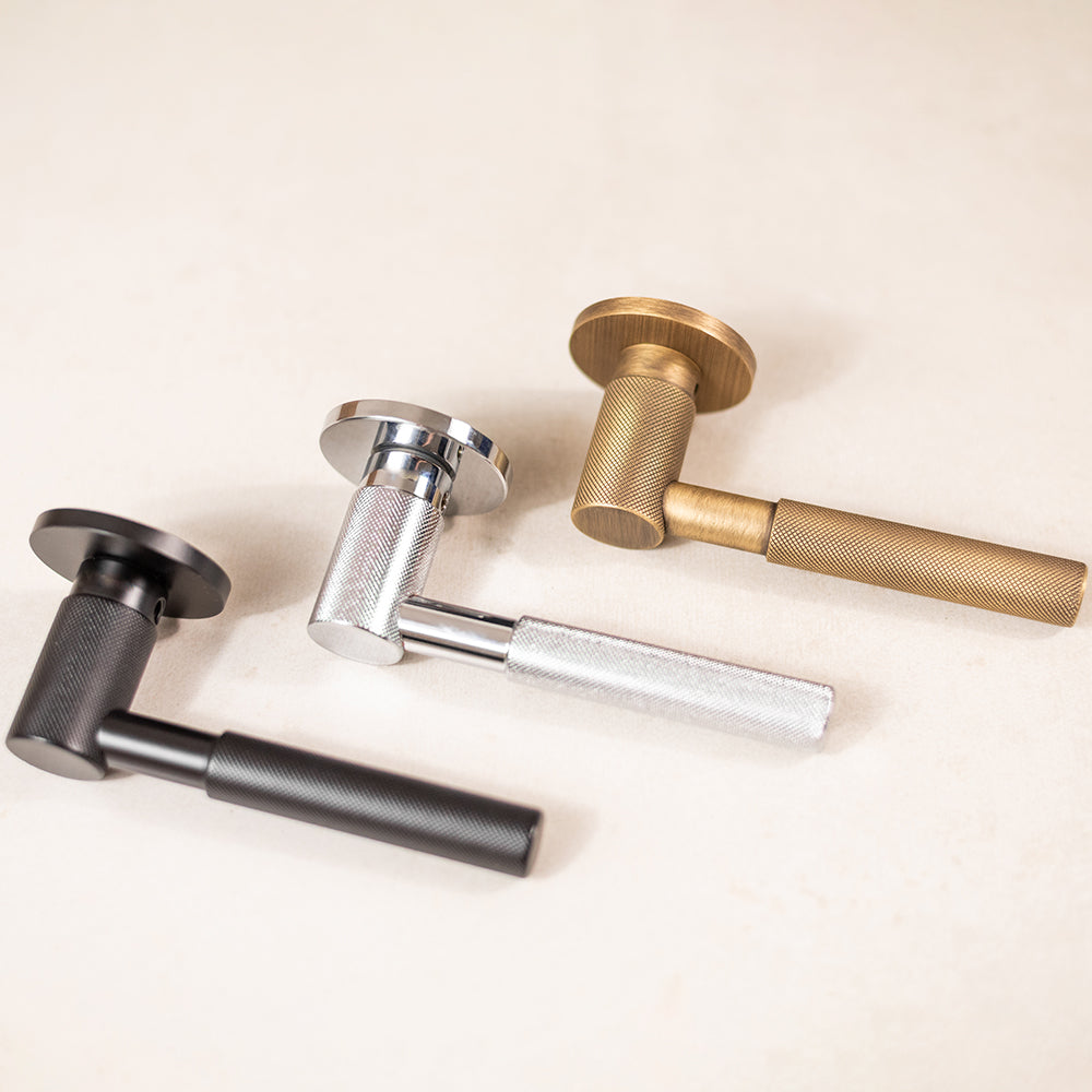 Millhouse Brass Mason Knurled Lever Door Handle on 5mm Slimline Round Rose