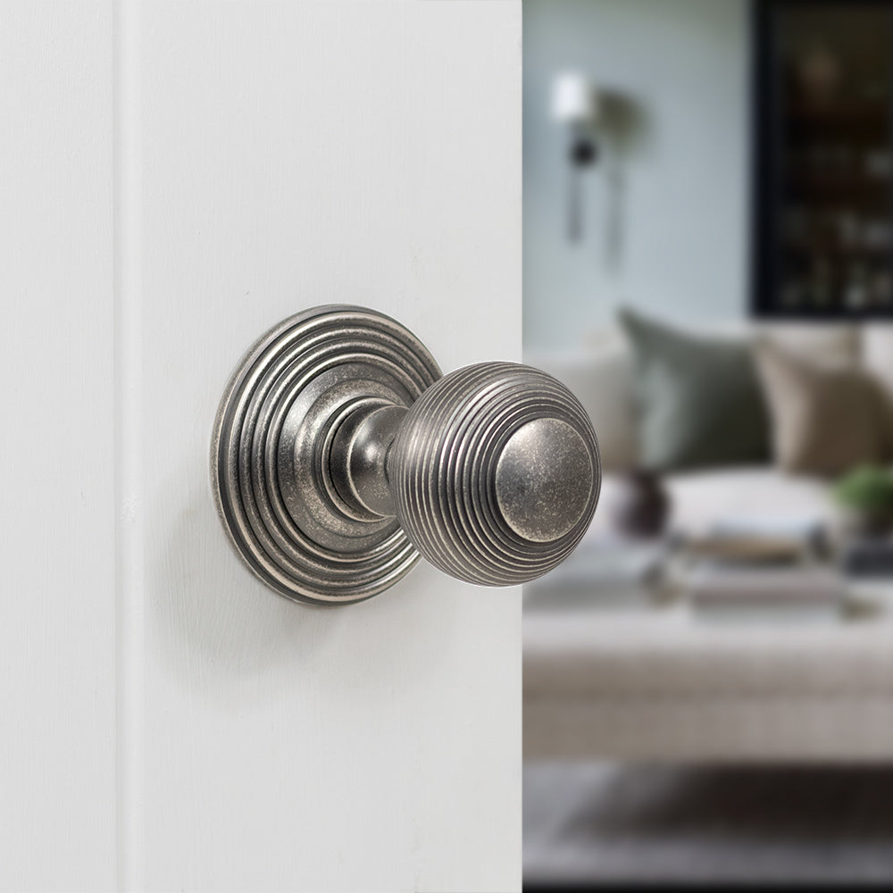 Old English Ripon Solid Brass Reeded Mortice Knob on Concealed Fix Rose