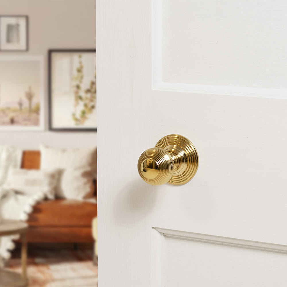 Old English Ripon Solid Brass Reeded Mortice Knob on Concealed Fix Rose