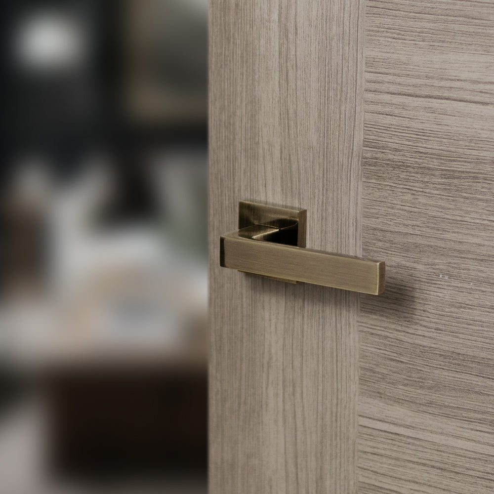 STATUS Montana Lever Door Handle on S4 Square Rose