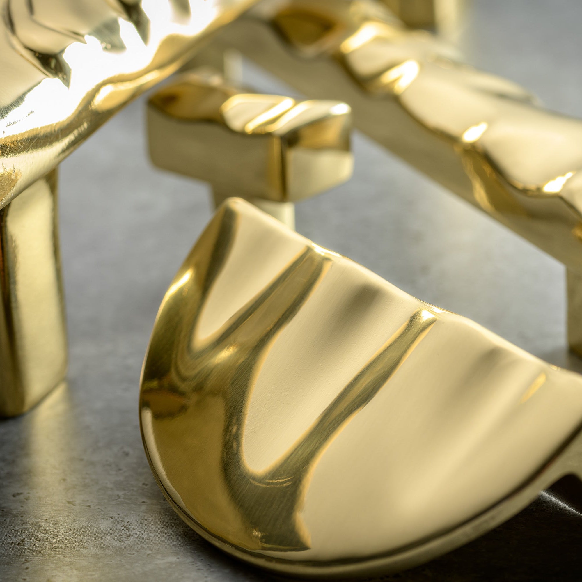 Polished Brass Lacquered