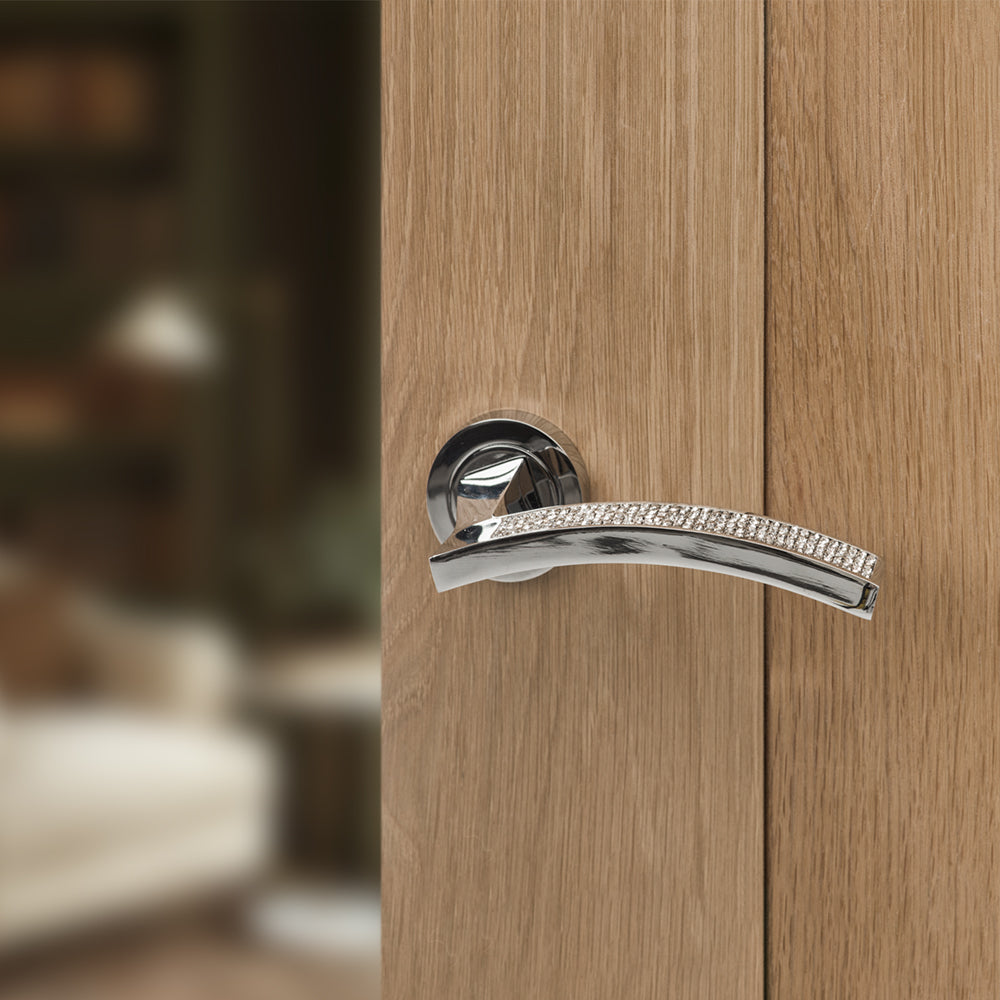 Senza Pari Crystal Lever Door Handle on Round Rose