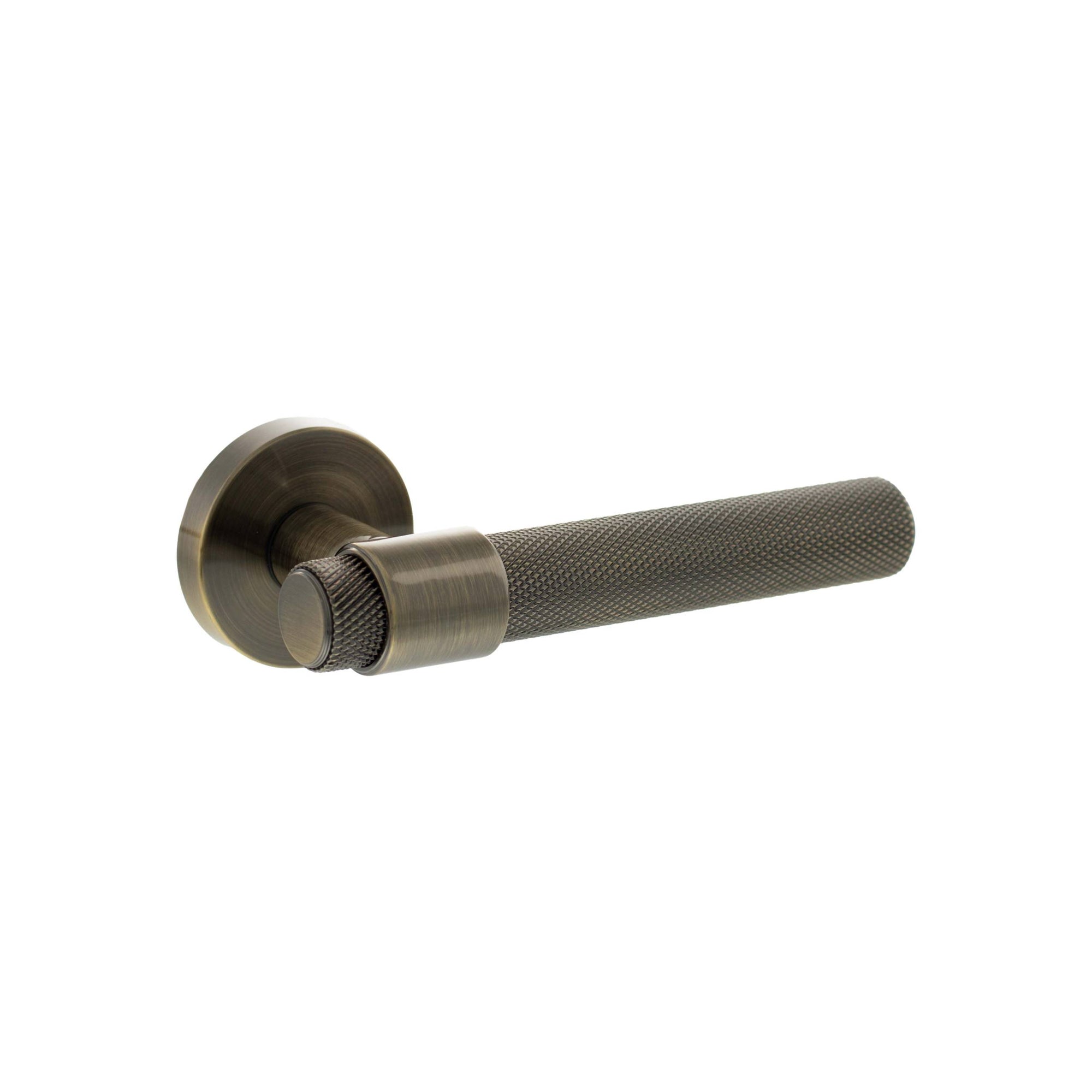 Senza Pari Andretta Knurled Lever Door Handle on Minimal Round Rose - Antique Brass