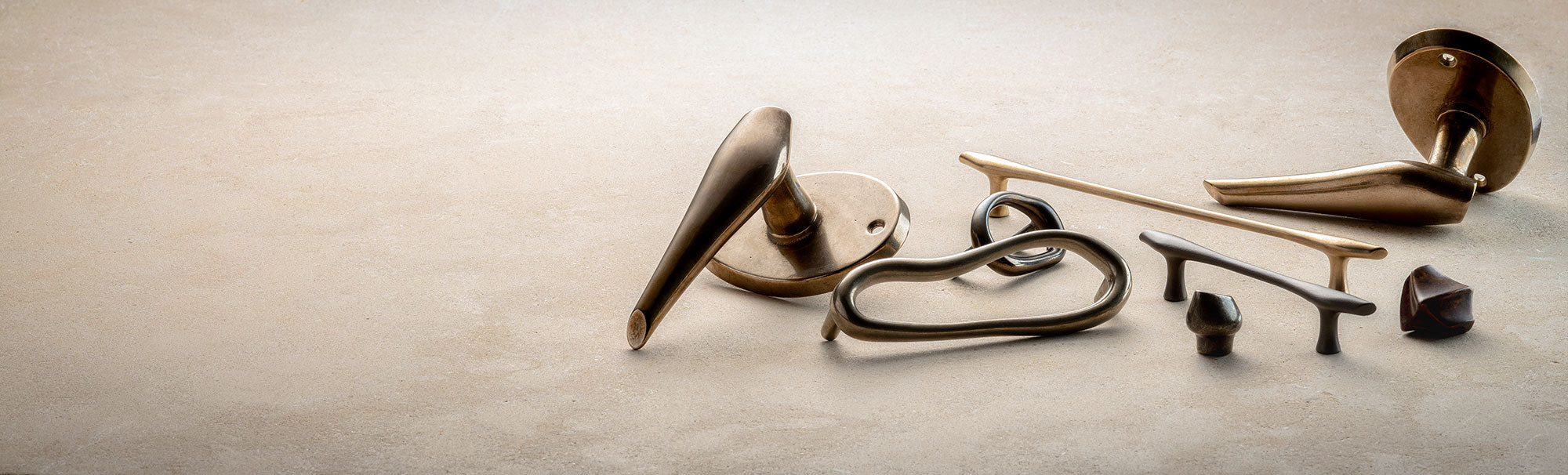 Brass or bronze: choosing the best finish for looks and longevity