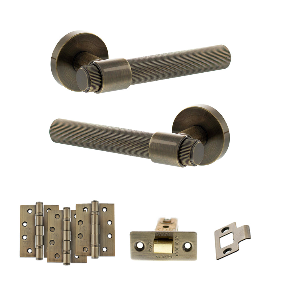 Senza Pari Fasana Door Handle Pack in Antique Brass