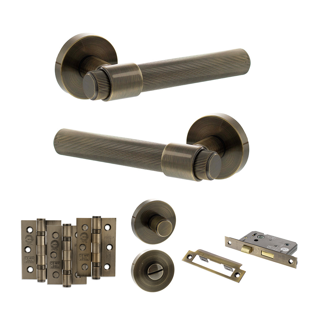 Senza Pari Fasana Door Handle Pack in Antique Brass