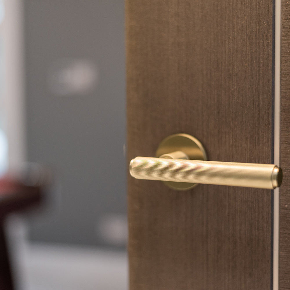 Millhouse Brass Stephenson Knurled Lever Door Handle on 5mm Slimline Round Rose