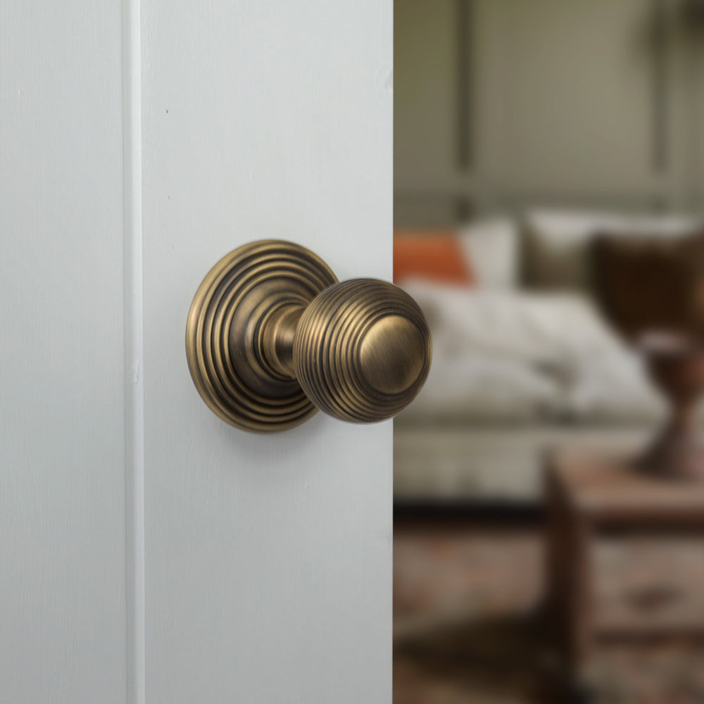 Old English Ripon Solid Brass Reeded Mortice Knob on Concealed Fix Rose