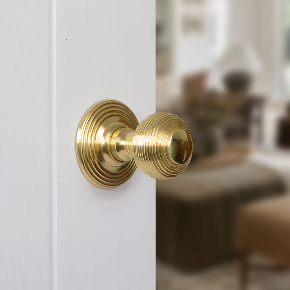 Old English Ripon Solid Brass Reeded Mortice Knob on Concealed Fix Rose