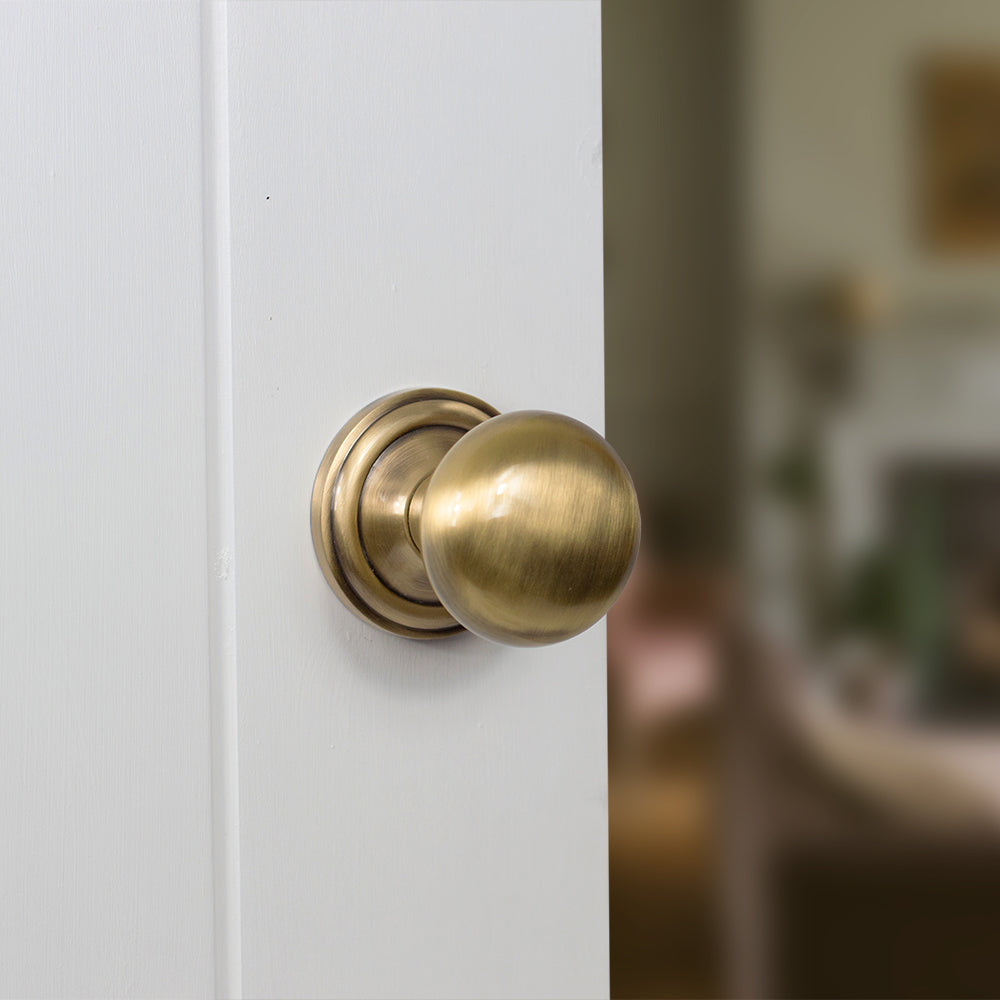 Old English Harrogate Solid Brass Mushroom Mortice Knob on Concealed Fix Rose
