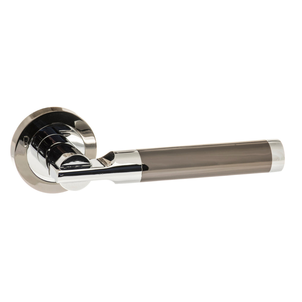 STATUS Dakota Lever Door Handle on Round Rose - Black Nickel/Polished Chrome