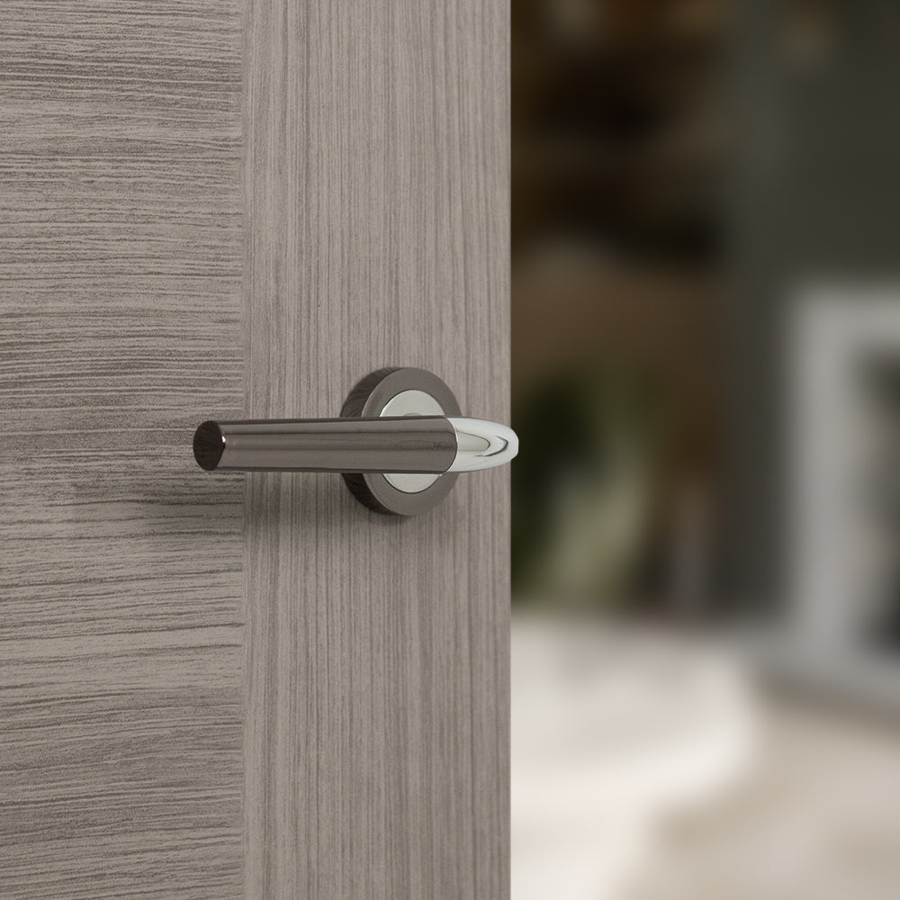 STATUS Tennessee Lever Door Handle on Round Rose - Black Nickel/