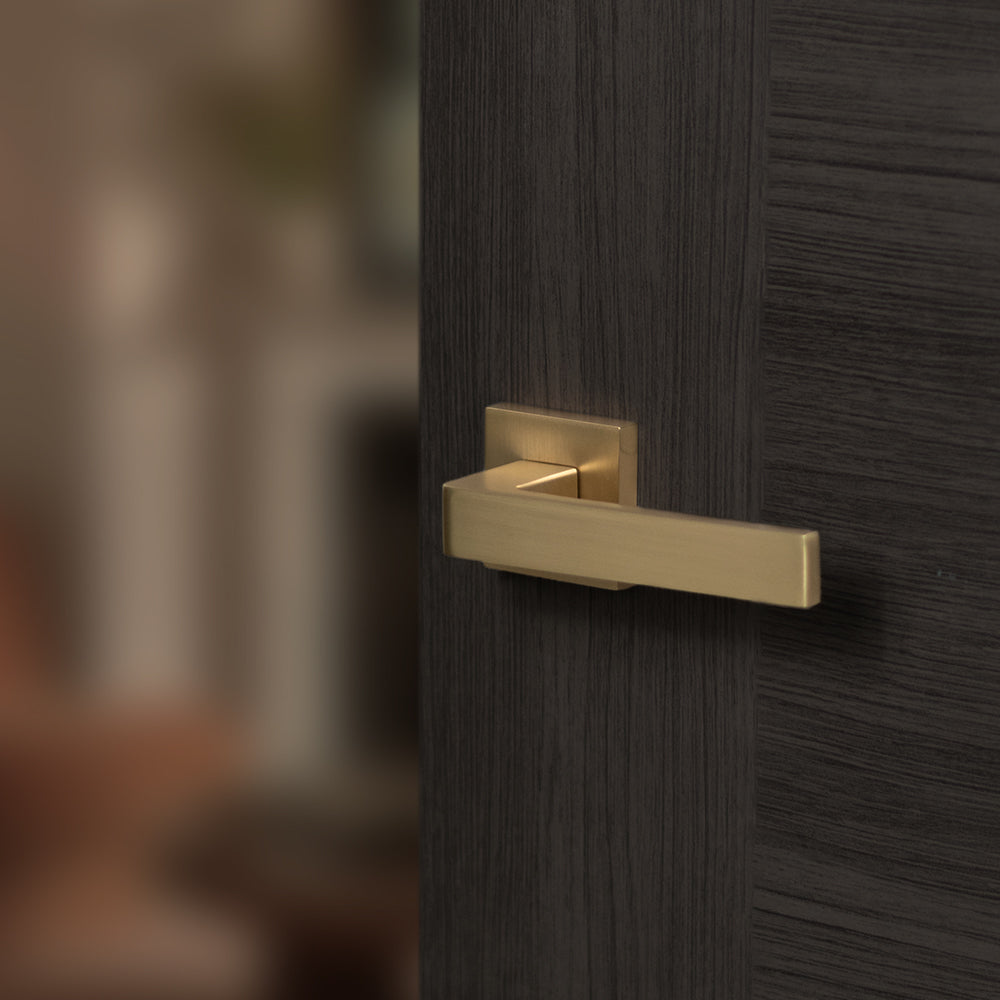 STATUS Montana Lever Door Handle on S4 Square Rose