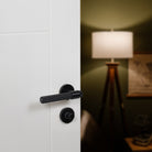 Senza Pari Linear WC Turn and Release on Minimal Round Rose