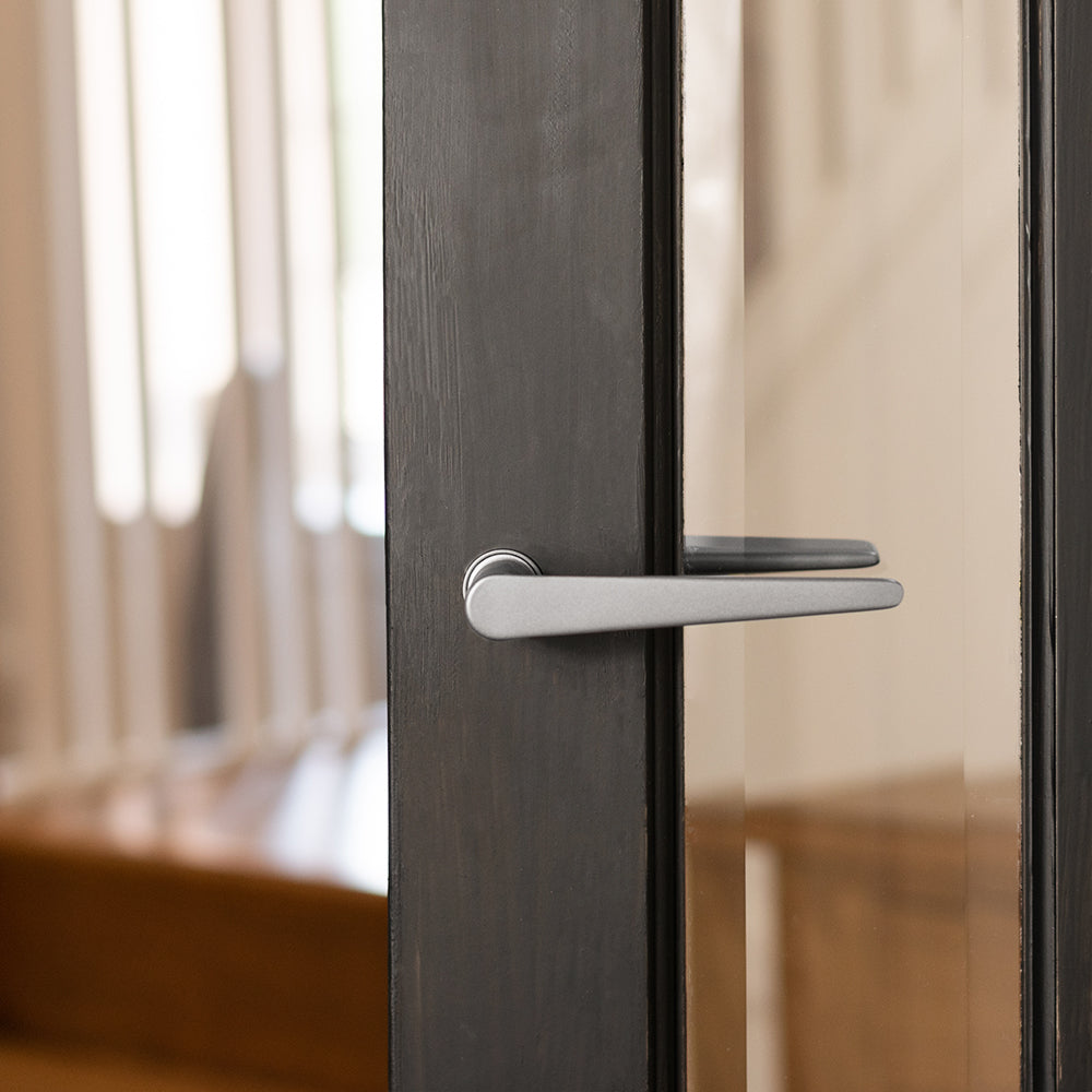 Tupai Rapido 5S Line Torrao Lever Door Handle on Concealed Round Rose