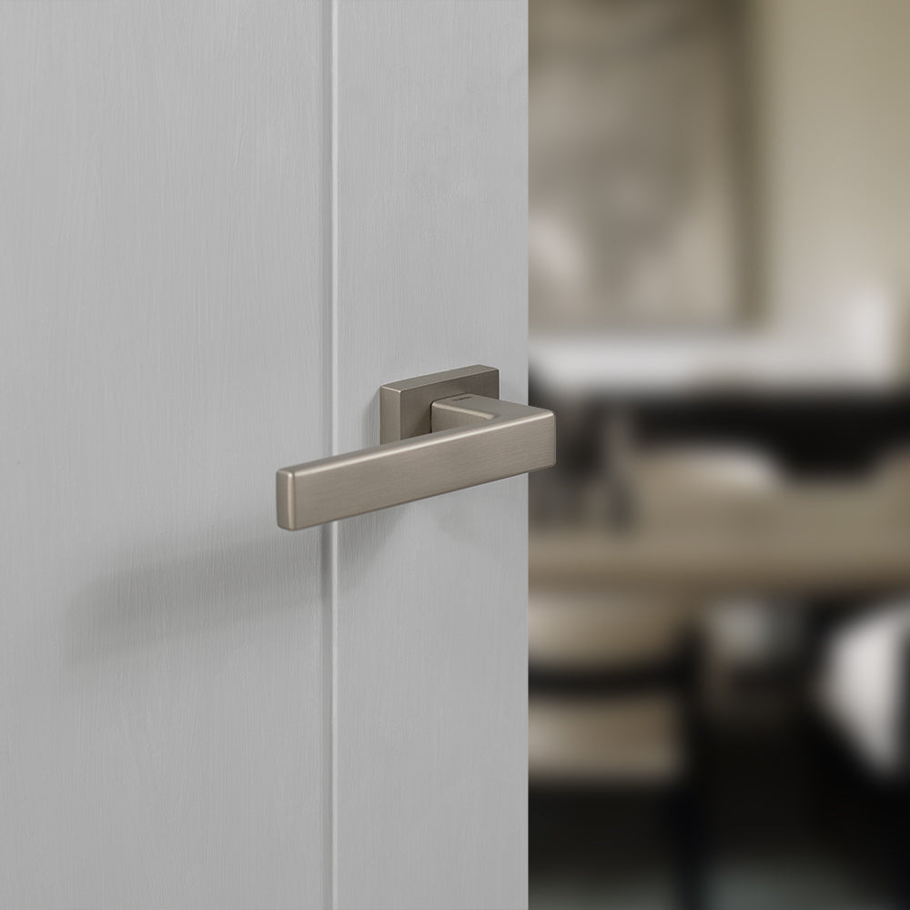 Tupai Rapido RetaLine Rillo Lever Door Handle on Long Rose