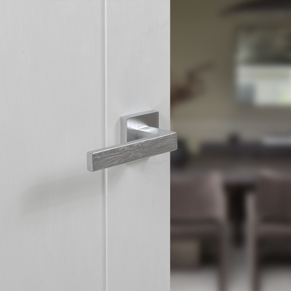 Tupai Rapido QuadraLine Rillo Lever Door Handle on Square Rose