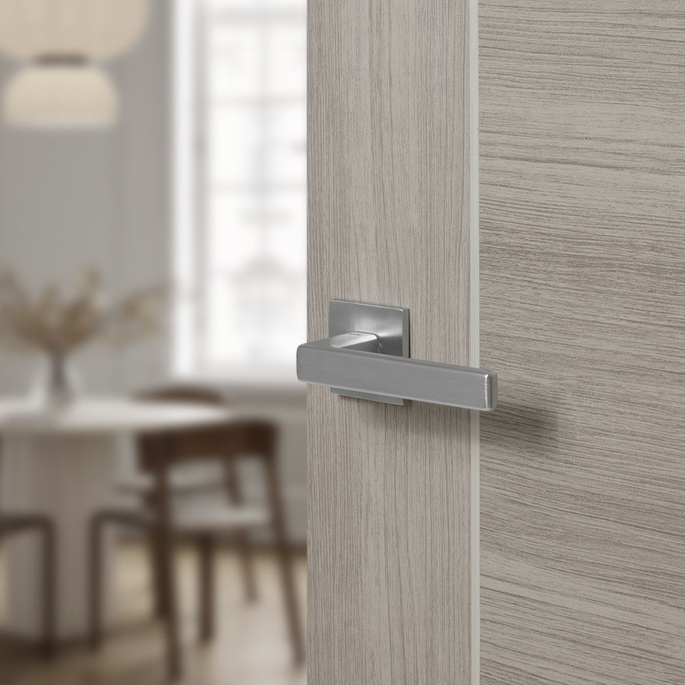 Tupai Rapido 5S Line Portel Lever Door Handle on 5mm Slimline Square Rose